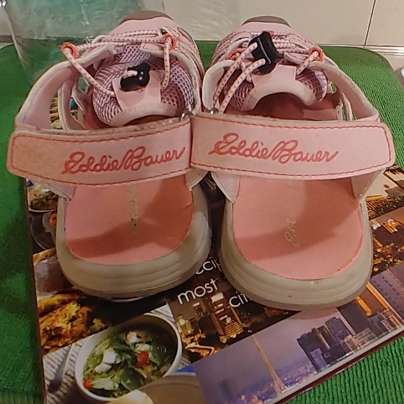 EDDIE BAUER SANDALS - Picture 5 of 7